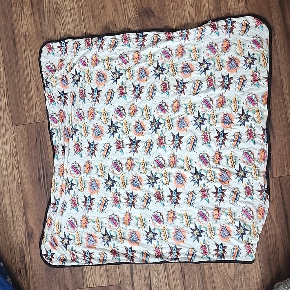 Peregrine kids wear premium blanket/swaddle bamboo. Minor spots